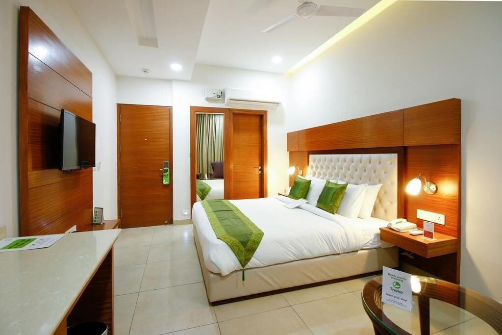 โรงแรมมินต์ พรีเมีย Zirakpur ภายนอก รูปภาพ