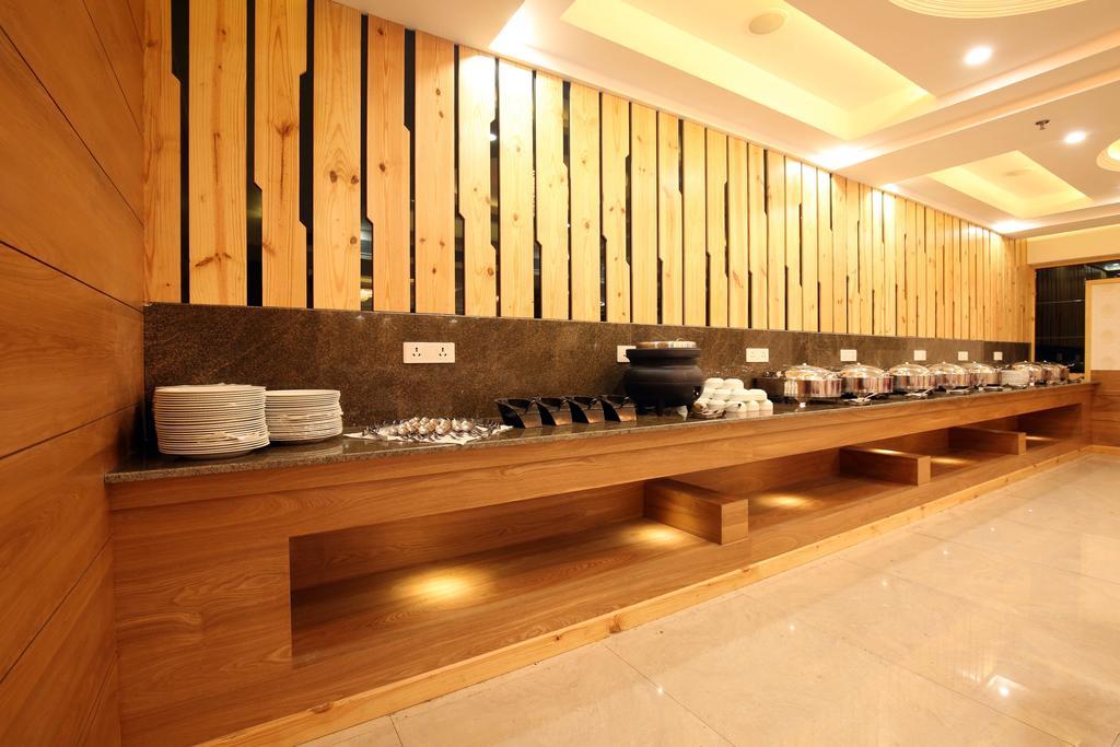 โรงแรมมินต์ พรีเมีย Zirakpur ภายนอก รูปภาพ
